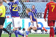 日本、劇的な連続ゴール！！　堂安律が同点、すぐに田中碧が勝ち越しゴール！　このままいけば日本が１位突破