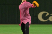 【動画あり】石原さとみ始球式「メチャクチャ練習したのに！」7年連続始球式もノーバンならず