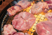 焼肉ワイ「豚トロ！ウィンナー！じゃがバター！」新入社員「あ、全部キャンセルで」