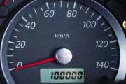 10万キロオーバーの車って買っていいの？