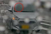 【爆笑】軽自動車であおり運転する男のプライド→トヨタ車（中身は最安軽ダイハツ・ミライース）オーナーであることｗｗｗｗｗｗｗｗｗｗｗ