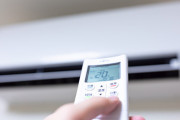 【悲報】夏場のエアコン 「我慢・使わない」が４割超