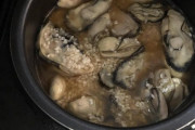 【 画 像 】ほぼ牡蠣の炊き込みご飯作ってる