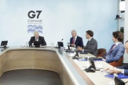 ドルで払うんだから先ず通貨スワップしろ下さい　～　【韓国】文大統領、G7(で招待国が参加する)会議に出席、ワクチン供給に1億ドル提供を表明