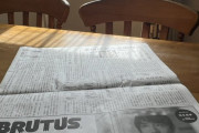 BRUTUSの新聞広告大きい　力入れてる