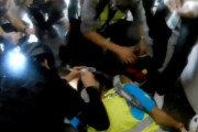 【香港】外国人記者が警察のゴム弾で片目失明