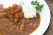 スポンジ「今日カレーなんか？」 ワイ「せや…」 スポンジ「今まで世話になったな…」
