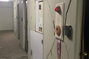 【画像】この前の地震で俺のマンションがヤバイことになった