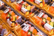 10億当たったらパック寿司とかケンタッキーとか食い放題なんやろな