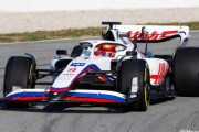 【動画】ハースが新車VF22をバルセロナでシェイクダウン、発表会と全然違うマシンが出てきた