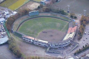 【スポーツ施設】老朽化進む新潟市… 鳥屋野球場は「エコスタ近くに」移転？ 陸上競技場の電光掲示板は故障中