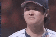 韓国人「君が代で大谷翔平が突然涙ぐみ外国人も感激！国歌斉唱中に突然見せた『涙』意外すぎる大谷の素顔に世界が注目！」→「衝撃の人間味…」
