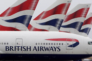 英国航空のロンドン行きの飛行機、パイロット全員が食中毒に　インドのホテルでボトル入り飲料水を摂取