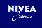 ニベア「ニベアクリームを他の製品と混ぜないで」　混ぜるとシミが消えるとうたう広告に注意喚起