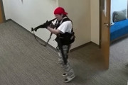 テネシー州の小学校で起きた銃乱射事件、警察が犯人射殺の動画を公開！