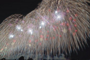 【動画】新潟・長岡祭の花火がお前らの想像の4倍はヤバいｗｗｗｗｗｗ