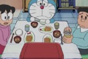 ドラえもんってなんで普通にのび太ん家の飯食ってんの？