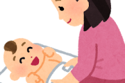 【画像】オムツ替えの度に泣く赤ちゃん、原因は『コレ』だった…
