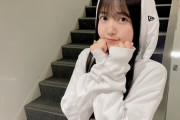【乃木坂46】久保史緒里さん、ANNスタジオ写真で田村真佑に対抗しててワロタwwwwww