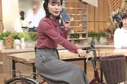 【悲報】自転車の『ながらスマホ』は反則金1万2000円ｗｗｗ　警察庁がルールブック公開