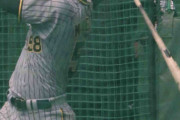 阪神・前川　プロ初スタメンでいきなり結果　4回の第2打席で「豪快」左中間フェン直二塁打