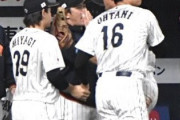 大谷「193cmの筋肉お化けです。102マイル投げて46本打ちます。メジャーとWBCのMVPです。」