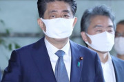 安倍総理　大腸摘出まである難病と戦いならが、決死で日本を支えていた