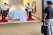 【動画】おまえらが一生経験する事が無いレクサスの納車式がこちらｗｗｗｗｗｗｗ