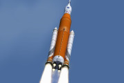 NASAの大出力ロケット「スペース・ローンチ・システム」が完成…2024年の有人月面着陸を目指す！