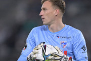 Ｊリーグ最高の守護神スウォビィクがGKを始めた少年時代を語る。「横っ飛びしてボールを弾いた時は、本当に気持ちよかったな」