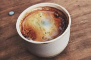 キャンプしてるやつってなんでコーヒー飲むの？