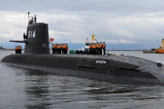 国内最大級の潜水艦「らいげい」を海上自衛隊に引き渡し、建造費700億…川崎重工業！