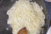 お盆だしカレーを作る