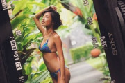 【こじるり】小島瑠璃子、3年前の水着姿の美ボディ写真公開　←　こんなのに迫られたらそりゃ理性無くすわwwwww