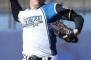 【速報】日本ハム・斎藤　いきなりブルペン入り200球！　再起かけ猛アピール