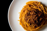 何がボロネーゼだよ、ミートソースやろがいお洒落に言いやがって