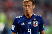 【悲報】結局日本のサッカー人気ってケイスケホンダのキャラで持ってたのが証明されたよな…