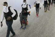 【速報】ウガンダ選手団の1人が陽性　19日に成田空港到着→本日、大阪府泉佐野市のホテルに到着！