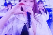 【乃木坂46】バンドエイドのサビのところ、振付変えてるんだな…