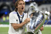 レアル・マドリー、36歳モドリッチとの契約延長を発表！ 今季も45試合出場、ラ・リーガ＆CL制覇に貢献