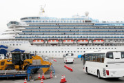 ダイヤモンド・プリンセス号米乗客「あと数日で解放されるのに今頃、チャーター機とか遅すぎ」