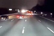 【動画】高速道路でこんなのに出会ったらどうすりゃいいのよ(´･_･`)