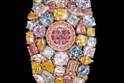 【画像】この「55億円」の時計をご覧くださいwwwwww