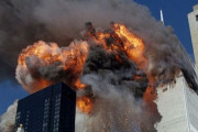 飛行機2機が世界貿易センタービルに突っ込んだ「9.11米同時多発テロ」から22年…衝撃だったよな！