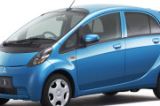 三菱アイというハイスペック軽自動車が不人気だった理由はなんなん？