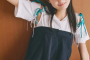 【乃木坂46】遠藤さくら、腋があらわな大胆Tシャツグラビア公開