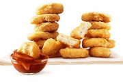 【朗報】明日からマクドでチキンナゲット15個390円の神セールｗｗｗｗｗ