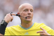 クラブW杯の主審カメラにFIFA審判委員長「なぜ全試合でやらないのか訊かれた」8秒ルールにも大満足