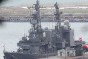 旭日旗掲げた海自艦の海上観閲は中止…韓国軍「天候悪化以外の理由はない」