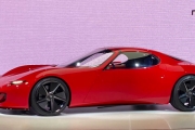 マツダが発表したこのロータリースポーツカーめたくそかっこいいな！！